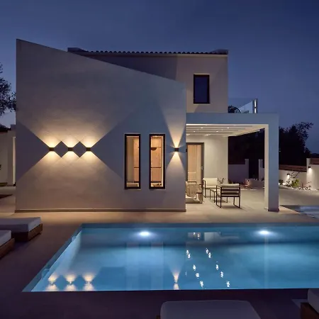 Estelle Villa, A Flamboyant Escape With Pool, By Thinkvilla Ρομίρι Εξωτερικό φωτογραφία