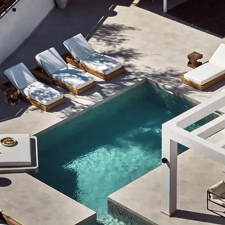 Estelle Villa, A Flamboyant Escape With Pool, By Thinkvilla Ρομίρι Εξωτερικό φωτογραφία
